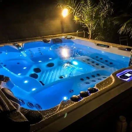 Avec Jacuzzi